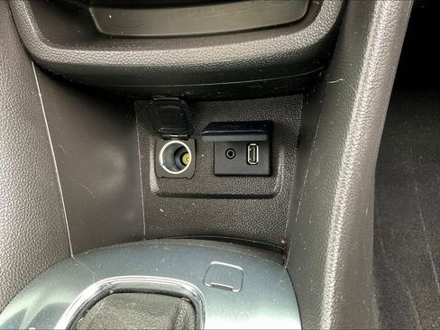 Used 2015 Buick Encore Leather FWD image 14