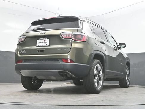 Used 2018 Jeep Compass Limited AWD/4WD image 39