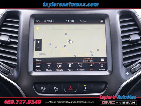Used 2019 Jeep Cherokee Trailhawk AWD/4WD image 16