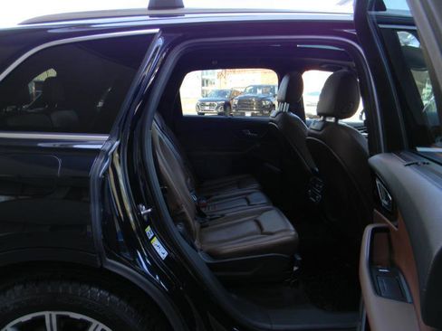 Used 2017 Audi Q7 3.0T Prestige AWD/4WD image 15
