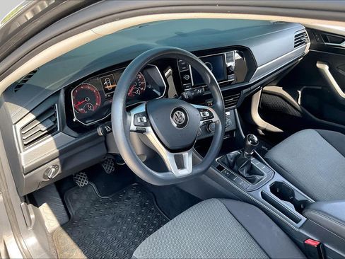 Used 2021 Volkswagen Jetta S FWD image 17