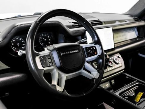 Used 2022 Land Rover Defender 110 X-Dynamic HSE AWD/4WD image 22