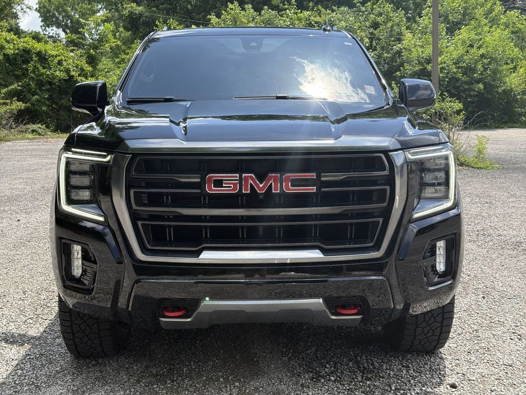 Used 2021 GMC Yukon AT4 w/ Rear Media and Nav Package AWD/4WD image 31