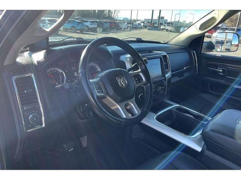 Used 2017 RAM 2500 Laramie image 16