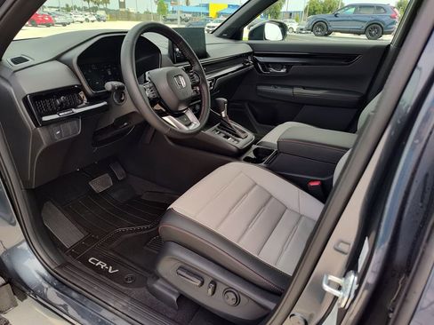 Used 2026 Honda CR-V Sport Touring image 2