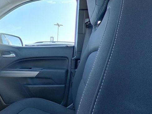 Used 2018 Chevrolet Colorado LT w/ LT Convenience Package AWD/4WD image 24
