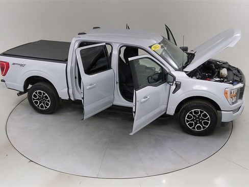 Certified 2022 Ford F150 XLT w/ Equipment Group 302A High image 48