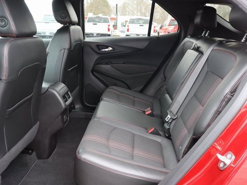 Used 2023 Chevrolet Equinox RS image 19