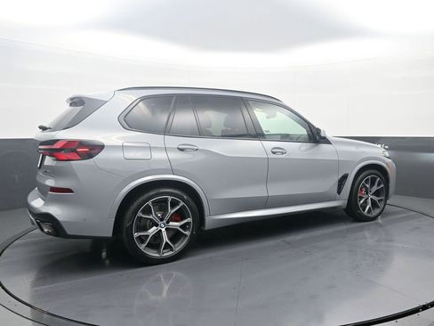New 2026 BMW X5 xDrive50e w/ Executive Package image 8