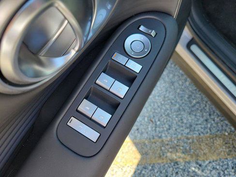 New 2026 Hyundai Ioniq 9 SEL image 29