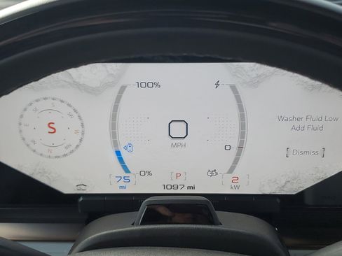 Used 2024 GMC Hummer EV 2X w/ Extreme Off-Road Package image 16