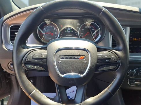 Used 2023 Dodge Charger SXT RWD image 9