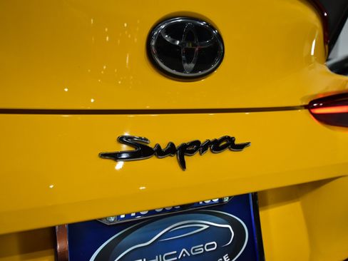 Used 2021 Toyota Supra Premium image 9