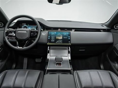 Used 2026 Land Rover Range Rover Evoque S AWD/4WD image 18