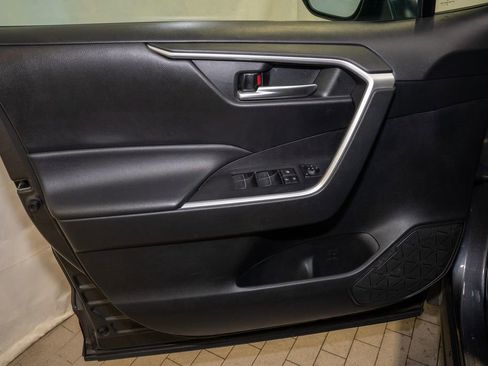 Used 2024 Toyota RAV4 XLE image 10