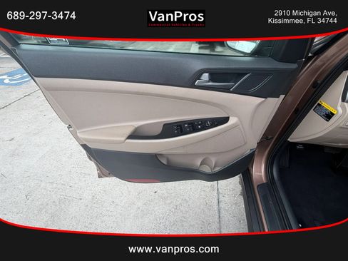 Used 2016 Hyundai Tucson SE FWD image 8