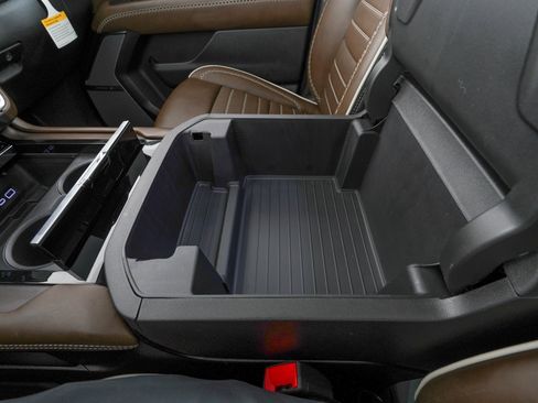 Used 2026 GMC Yukon Denali Ultimate w/ LPO, Floor Liner Package image 33