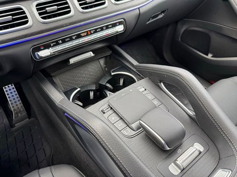 Certified 2026 Mercedes-Benz GLS 450 4MATIC image 23