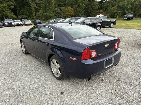 Used 2009 Chevrolet Malibu LT w/ HFV6 Engine Package FWD image 4