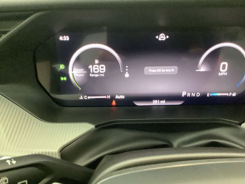 New 2026 Jeep Cherokee Laredo AWD/4WD image 17