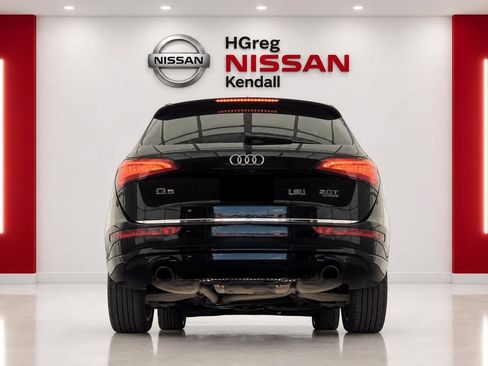 Used 2017 Audi Q5 2.0T Premium AWD/4WD image 6