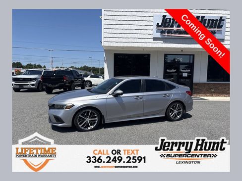 Used 2024 Honda Civic Touring image 1