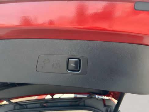 Used 2024 Lincoln Corsair AWD w/ Equipment Group 101A image 29