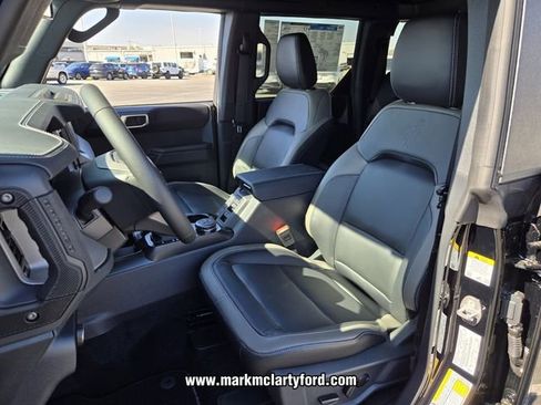 New 2026 Ford Bronco Outer Banks w/ Sasquatch Package image 7