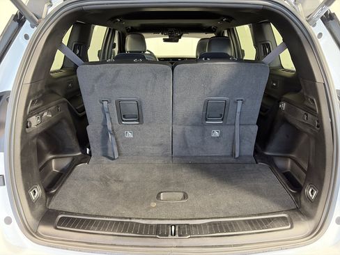 Used 2025 Jeep Grand Cherokee L Altitude image 15