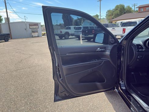 Used 2021 Jeep Grand Cherokee Limited w/ Quick Order Package 28K 80th AWD/4WD image 15