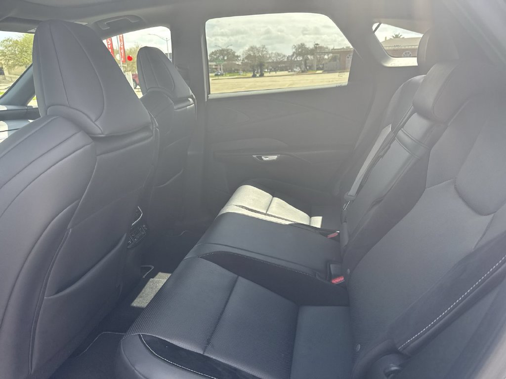 Used 2023 Lexus RX 500h F Sport AWD/4WD image 30