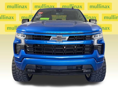 Used 2023 Chevrolet Silverado 1500 RST AWD/4WD image 16
