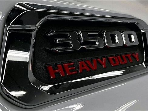 Used 2024 RAM 3500 Big Horn image 35