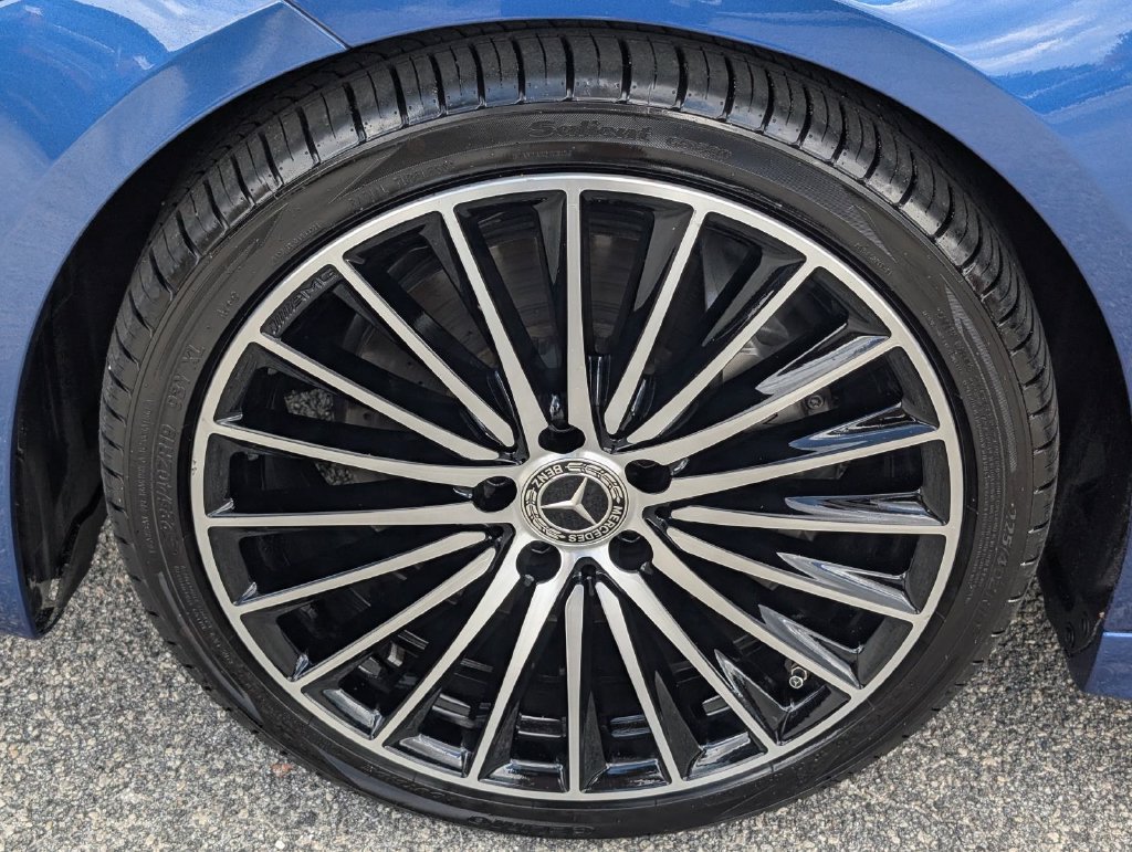 Used 2022 Mercedes-Benz C 300 Sedan image 23
