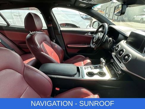 Used 2020 Kia Stinger GT1 AWD/4WD image 2
