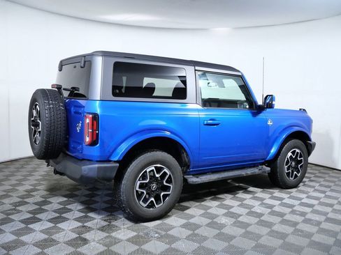 Used 2023 Ford Bronco Outer Banks image 9