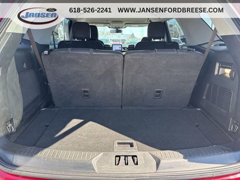 Used 2023 Ford Explorer Limited w/ Equipment Group 301A AWD/4WD image 31