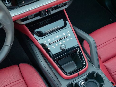 New 2026 Porsche Cayenne AWD/4WD image 27