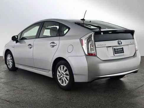 Used 2015 Toyota Prius Prime Advanced FWD image 5