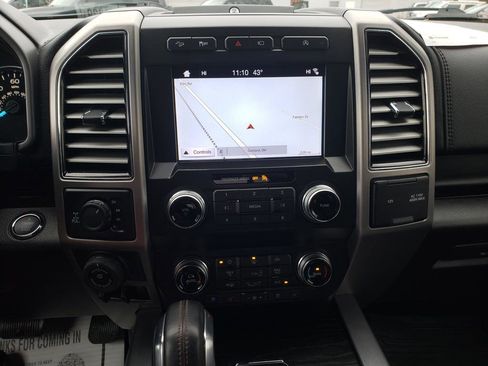 Used 2019 Ford F150 Platinum w/ Equipment Group 701A Luxury image 13