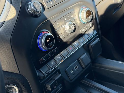 Used 2022 GMC Sierra 2500 Denali w/ Snow Plow Prep/Camper Package image 15