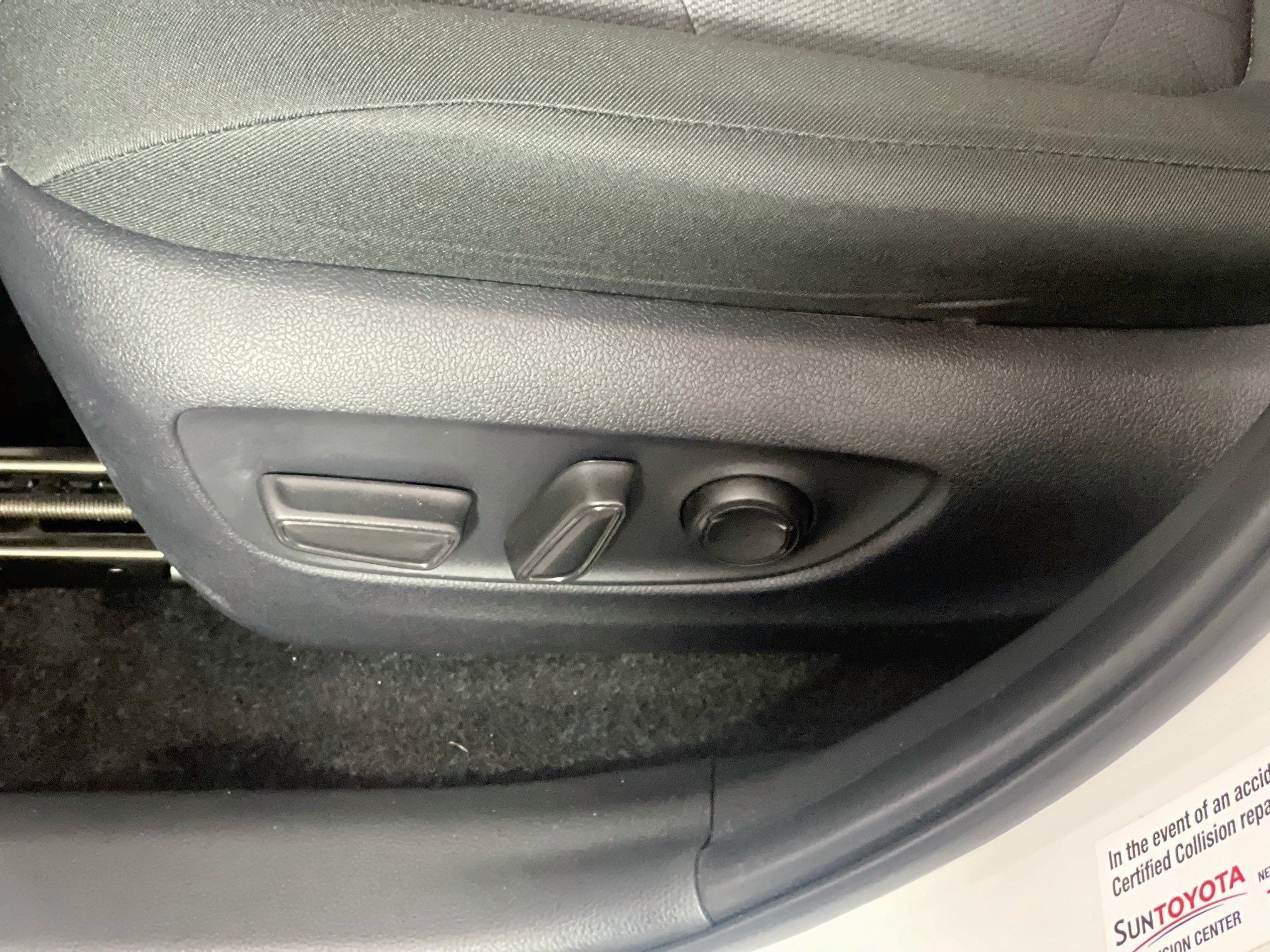 Used 2024 Toyota RAV4 XLE w/ Convenience Package FWD image 15