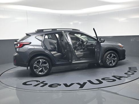 Used 2024 Subaru Crosstrek 2.0i Premium AWD/4WD image 23