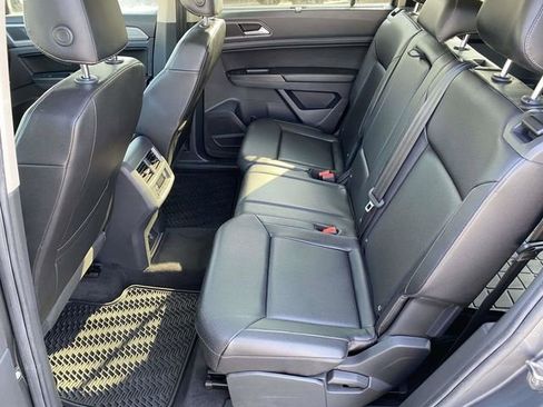 Used 2018 Volkswagen Atlas SE FWD image 15