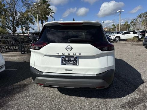 Certified 2023 Nissan Rogue S image 5