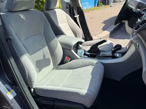 Used 2015 Honda Accord EX image 9