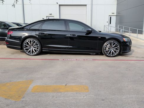 Certified 2021 Audi A8 L 3.0T image 11