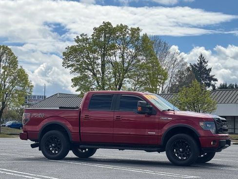 Used 2014 Ford F150 FX4 w/ Equipment Group 402A Luxury AWD/4WD image 6