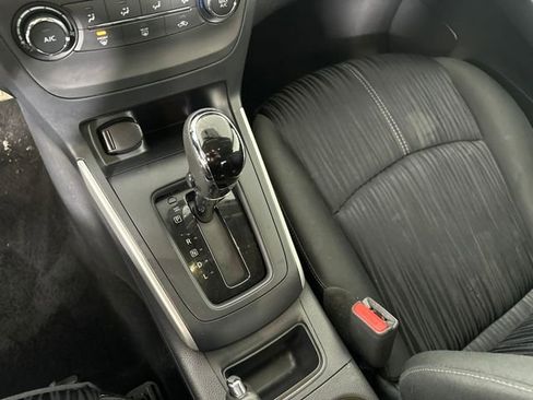 Used 2017 Nissan Sentra SV image 20