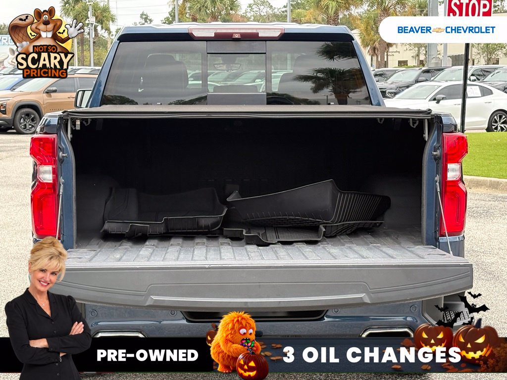 Used 2019 Chevrolet Silverado 1500 High Country w/ Technology Package AWD/4WD image 11